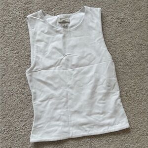 Aritzia White contour Sleeveless Top